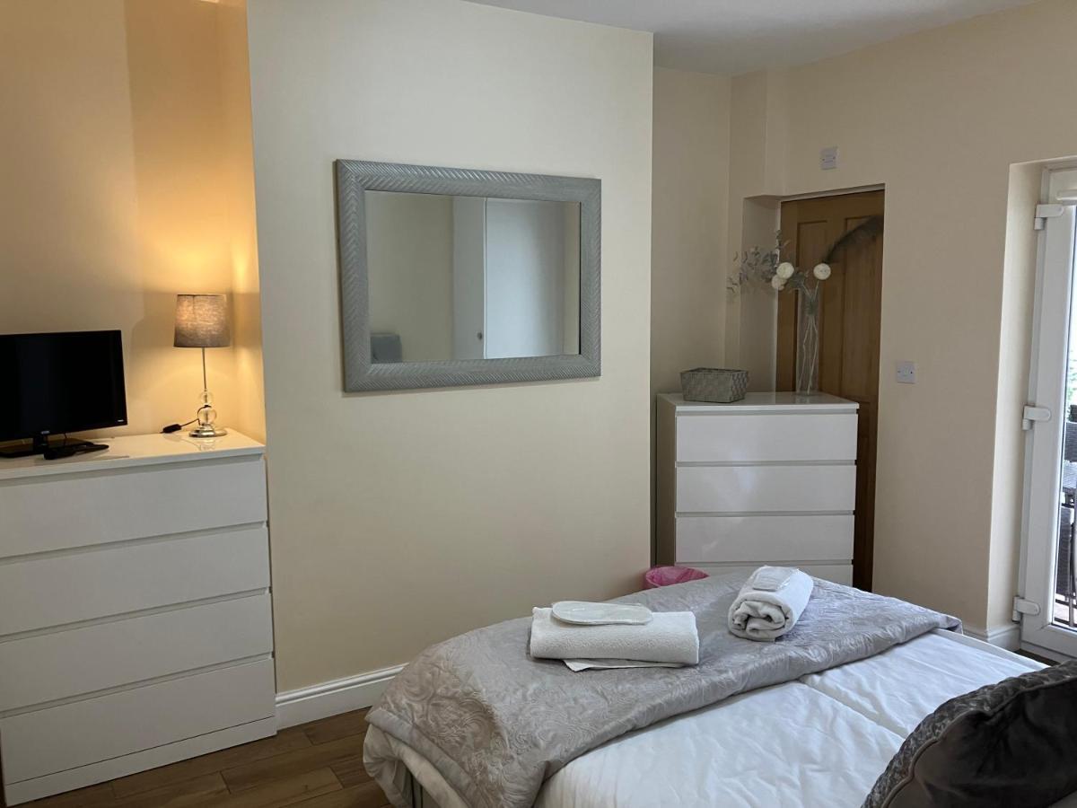 Mountain View Aberavon Beach, Afan Valley & Margam Park, South Wales Villa Port Talbot Bagian luar foto